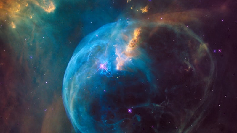 The Hermit and Hanged Man tarot cards placed on a star chart showing Mercury retrograde, representing introspective tarot reading during the retrograde period